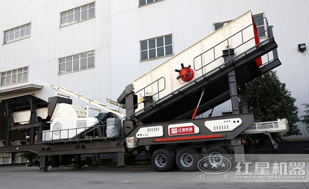 車載流動錘式破碎機多少錢？產量多高？